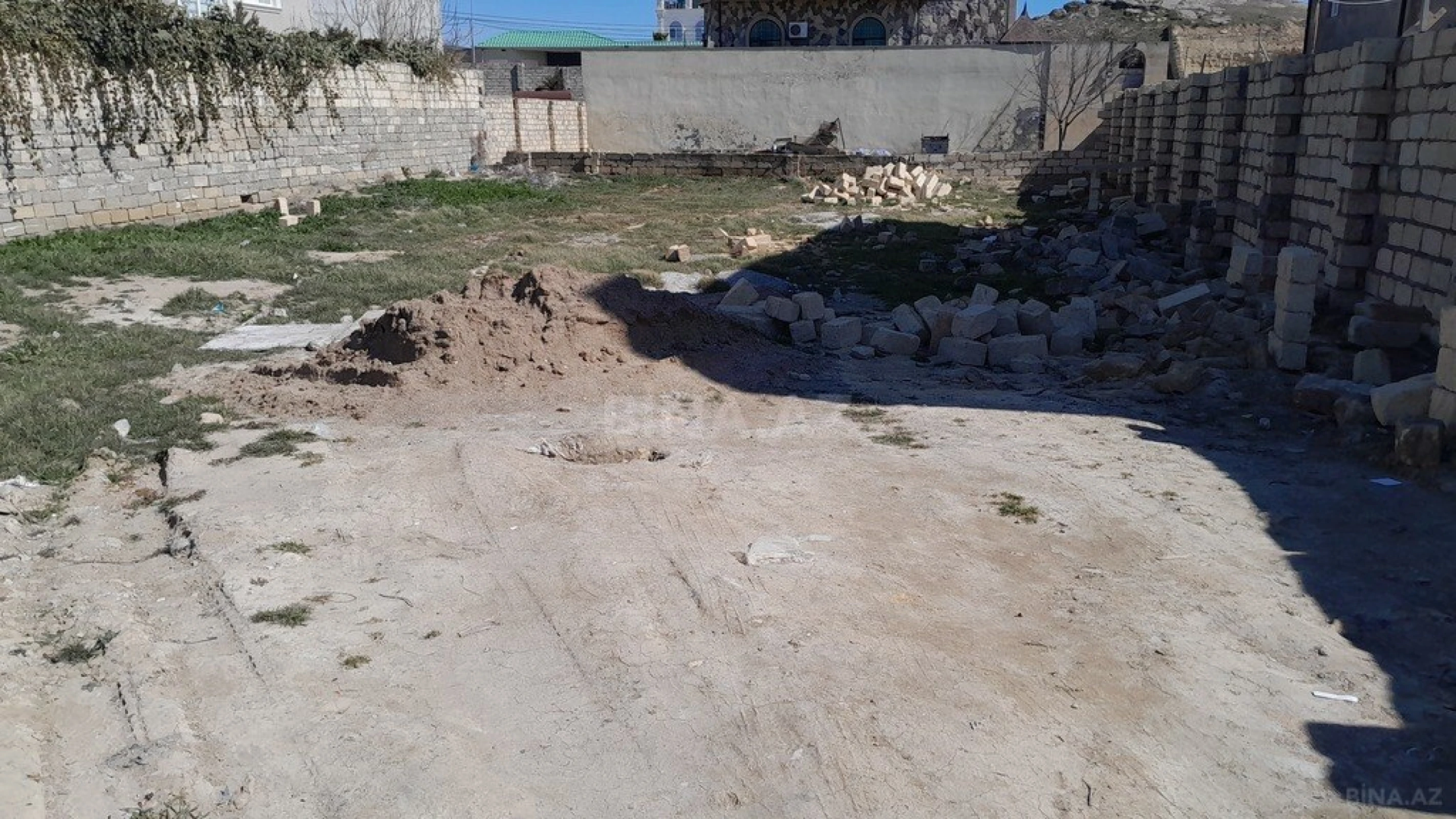 Satılır torpaq sahəsi 6 m²