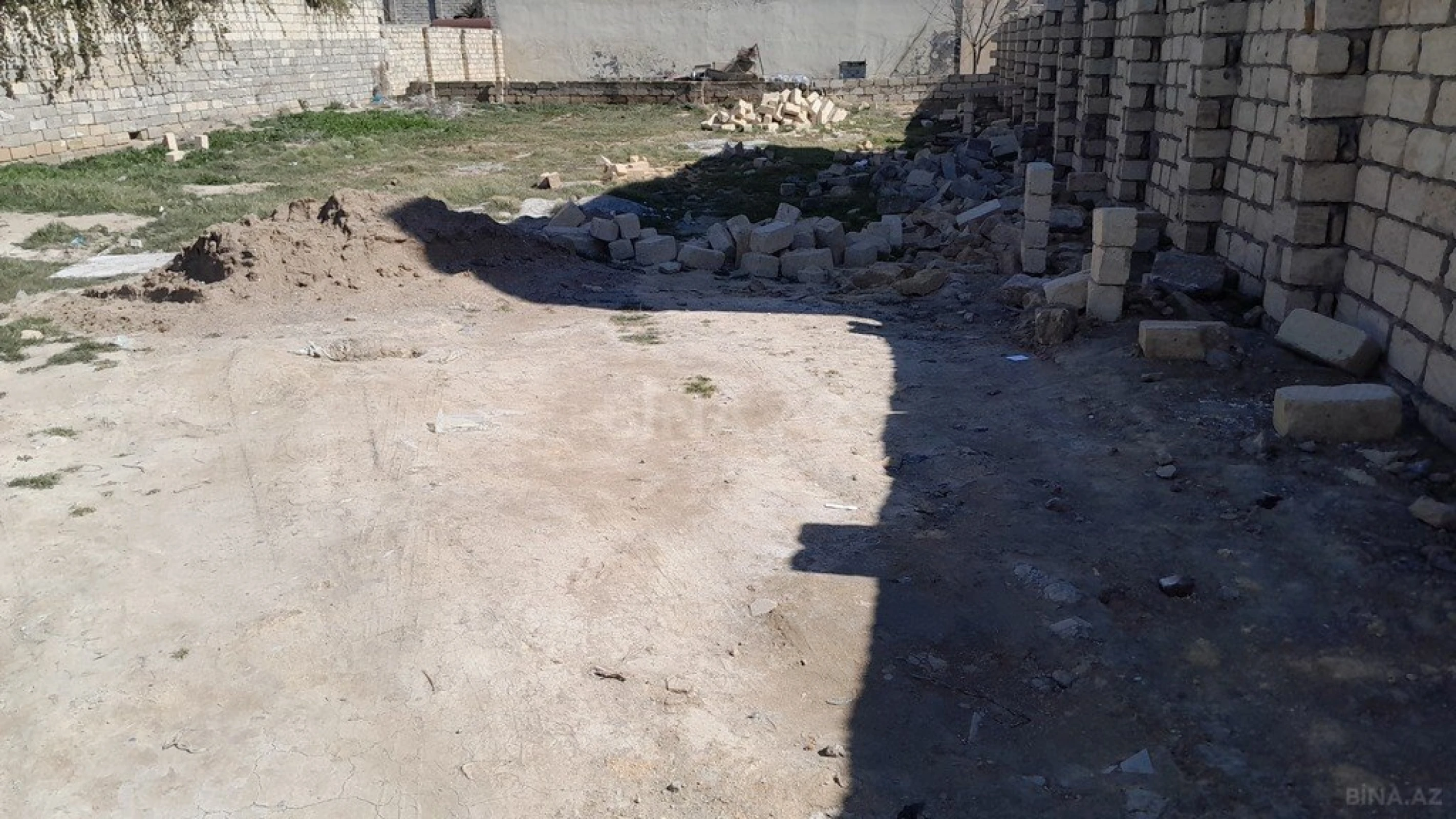 Satılır torpaq sahəsi 6 m²