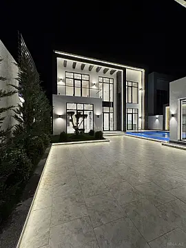 Satılır 4 otaqlı həyət evi 200 m²