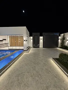 Satılır 4 otaqlı həyət evi 200 m²