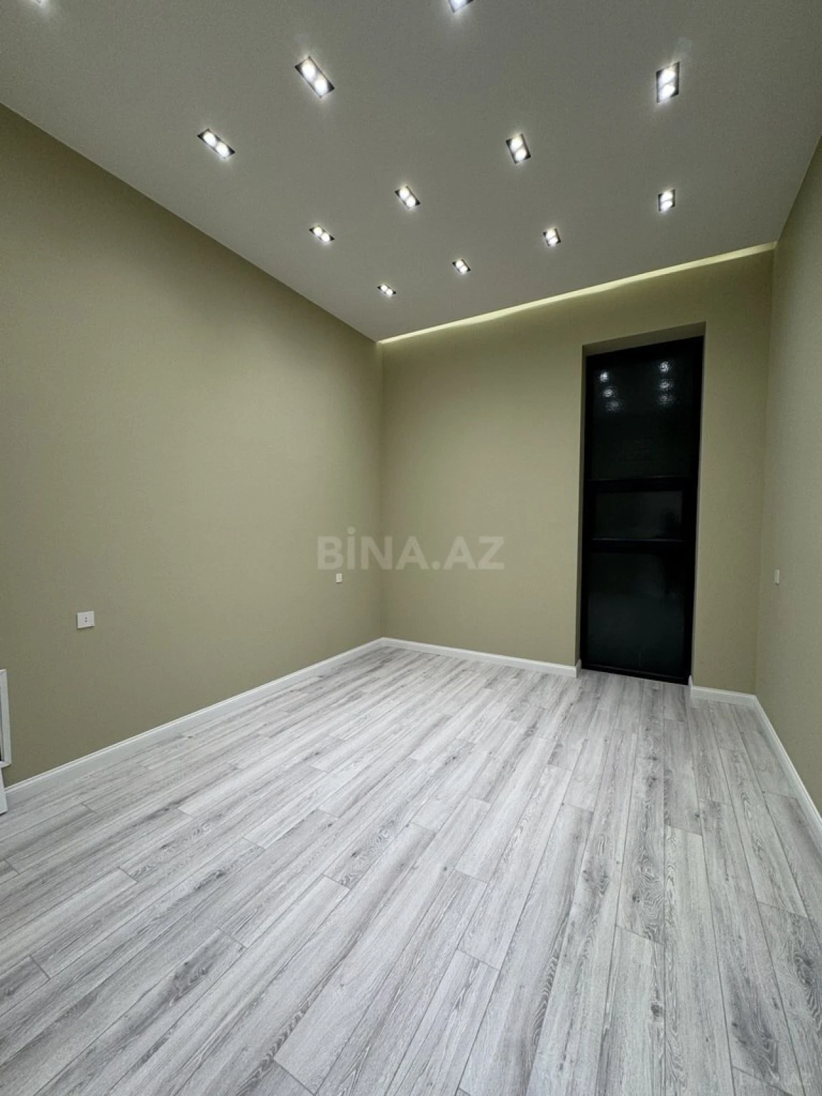 Satılır 4 otaqlı həyət evi 200 m²