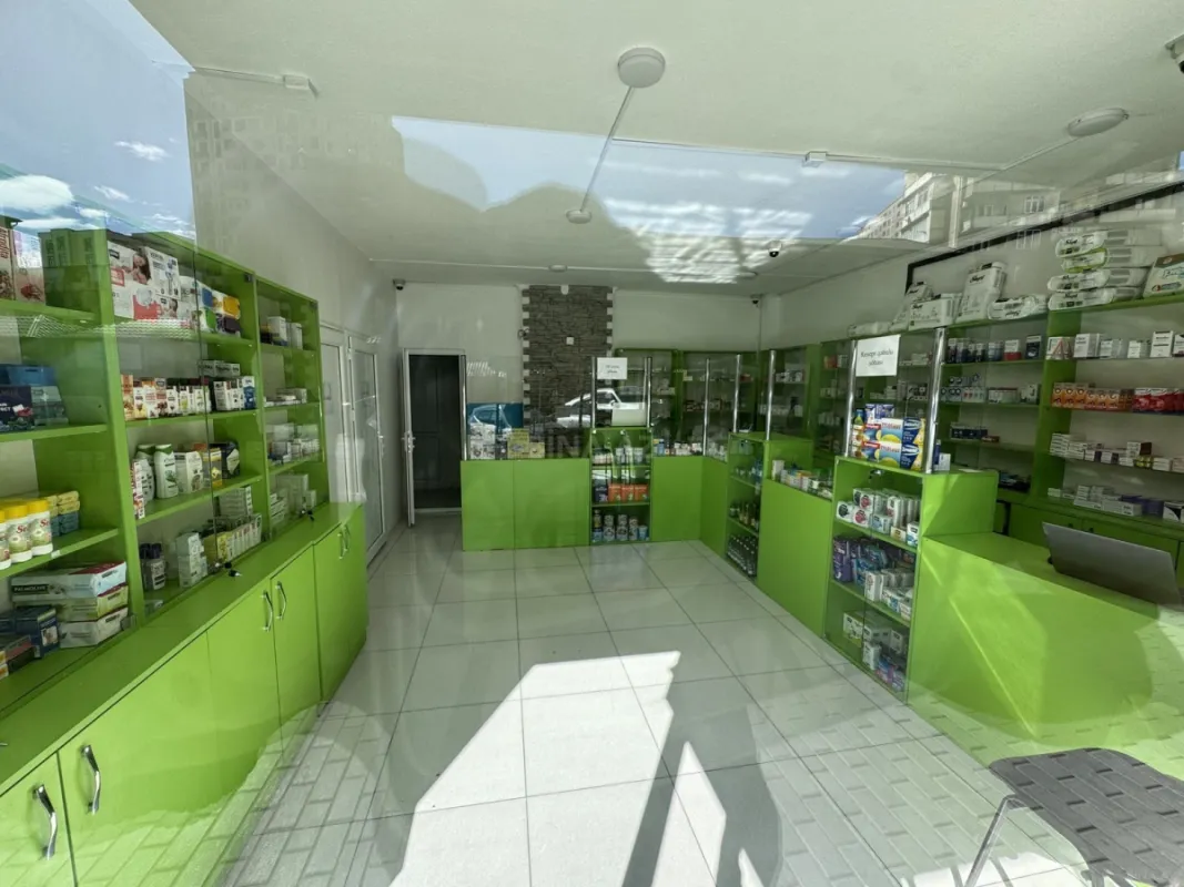 Satılır obyekt 60 m²