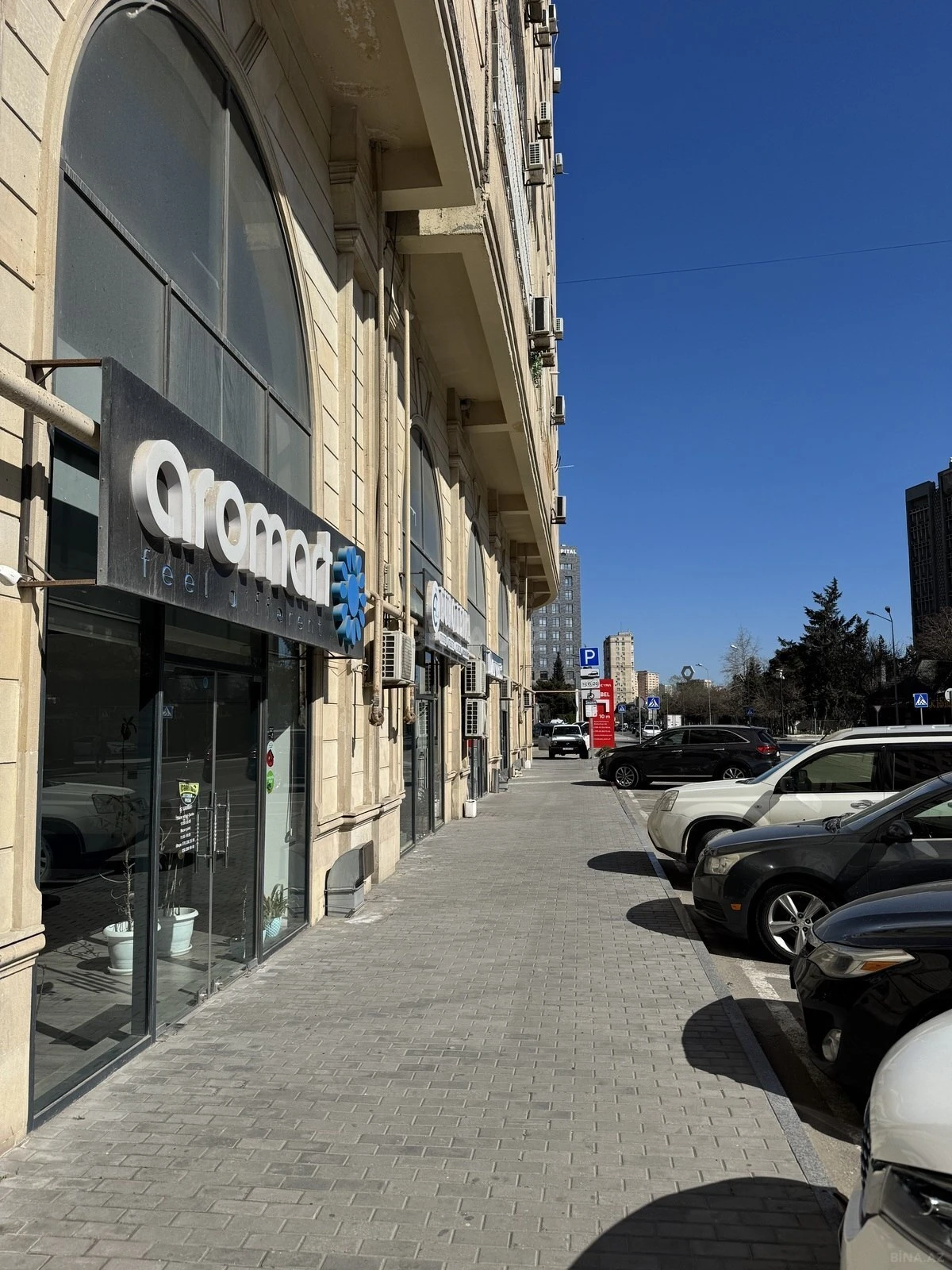 Satılır obyekt 60 m²