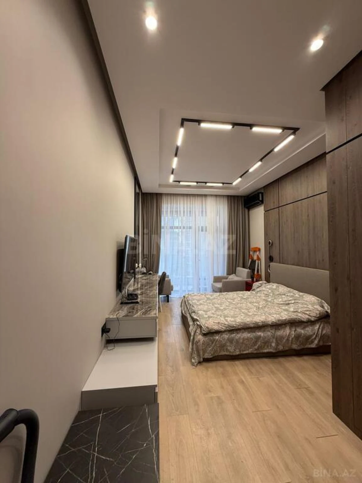 Kirayə verilir 2 otaqlı mənzil 65 m²