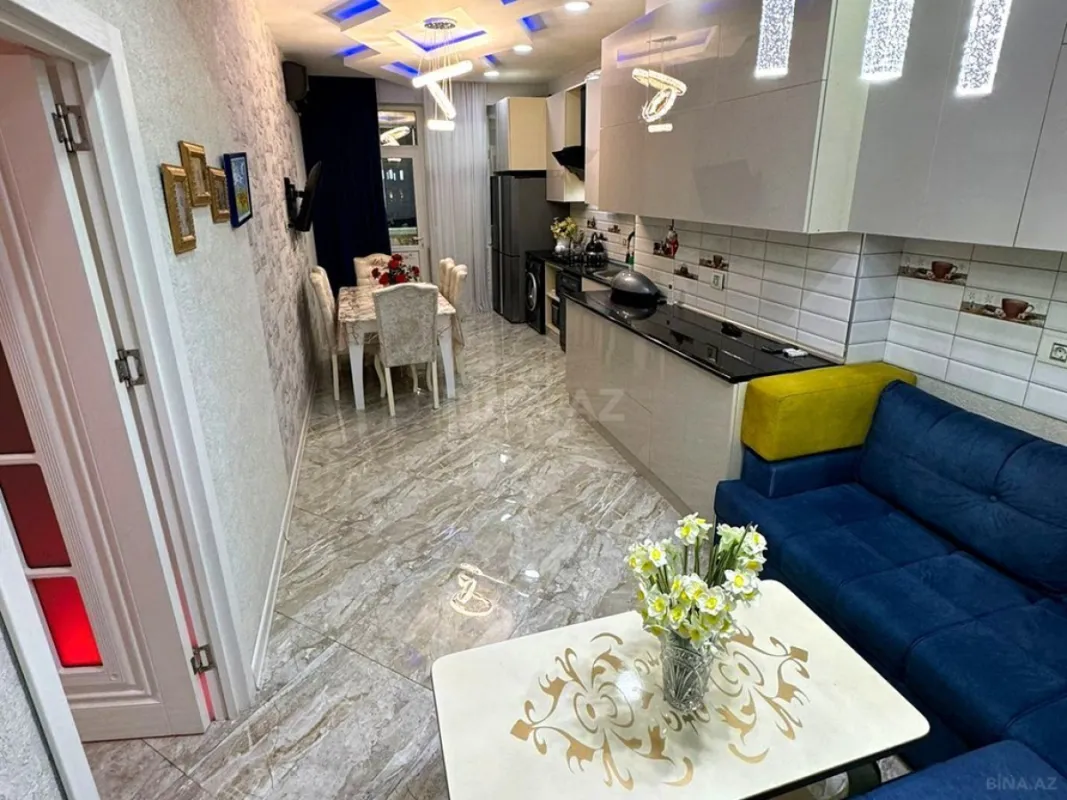 Satılır 2 otaqlı mənzil 105 m²