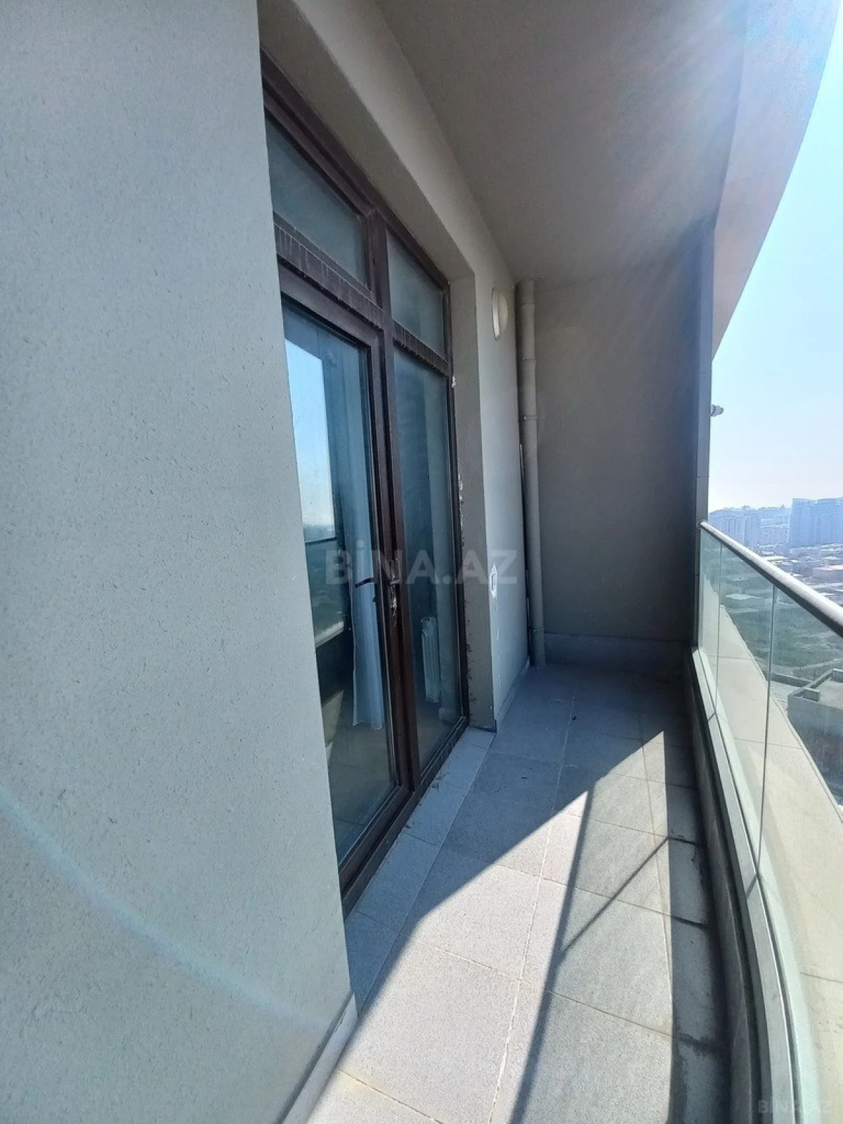Kirayə verilir 2 otaqlı mənzil 65 m²