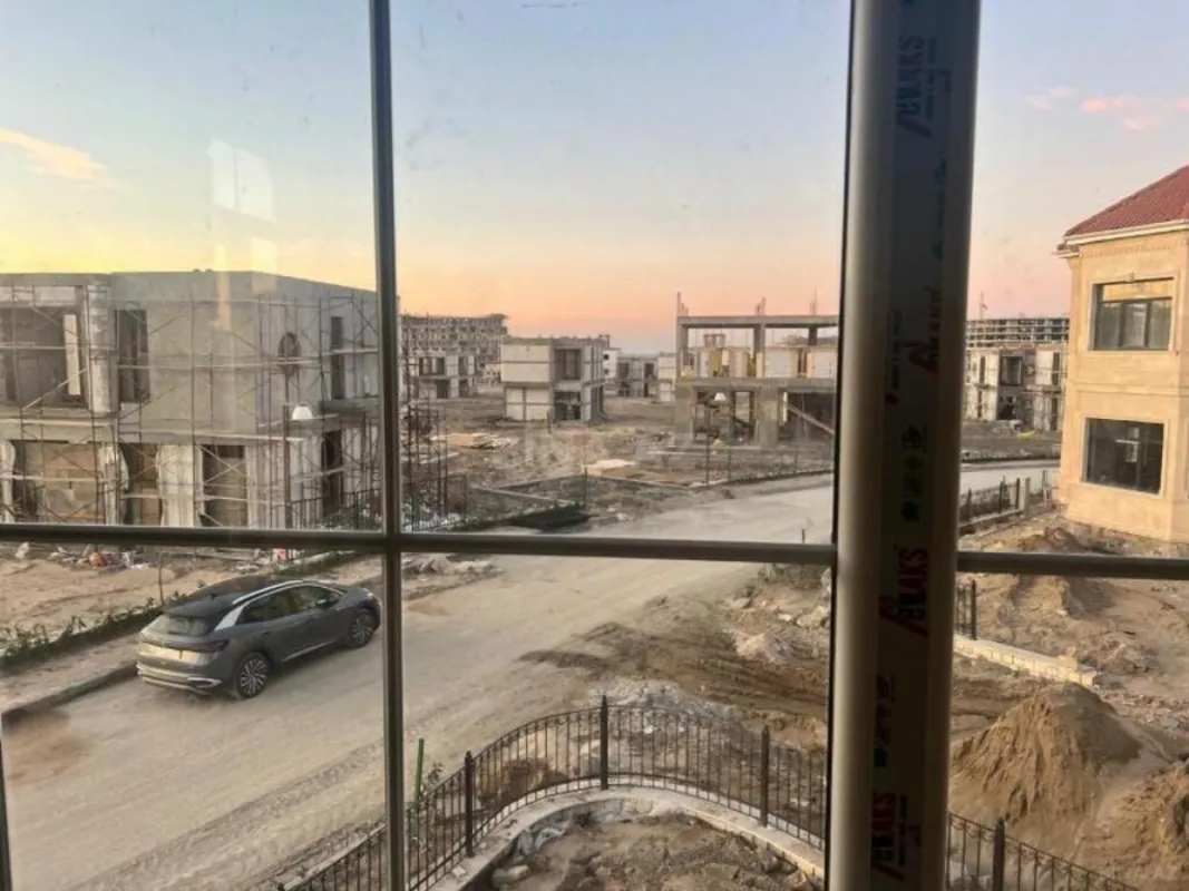 Satılır 6 otaqlı həyət evi 320 m²