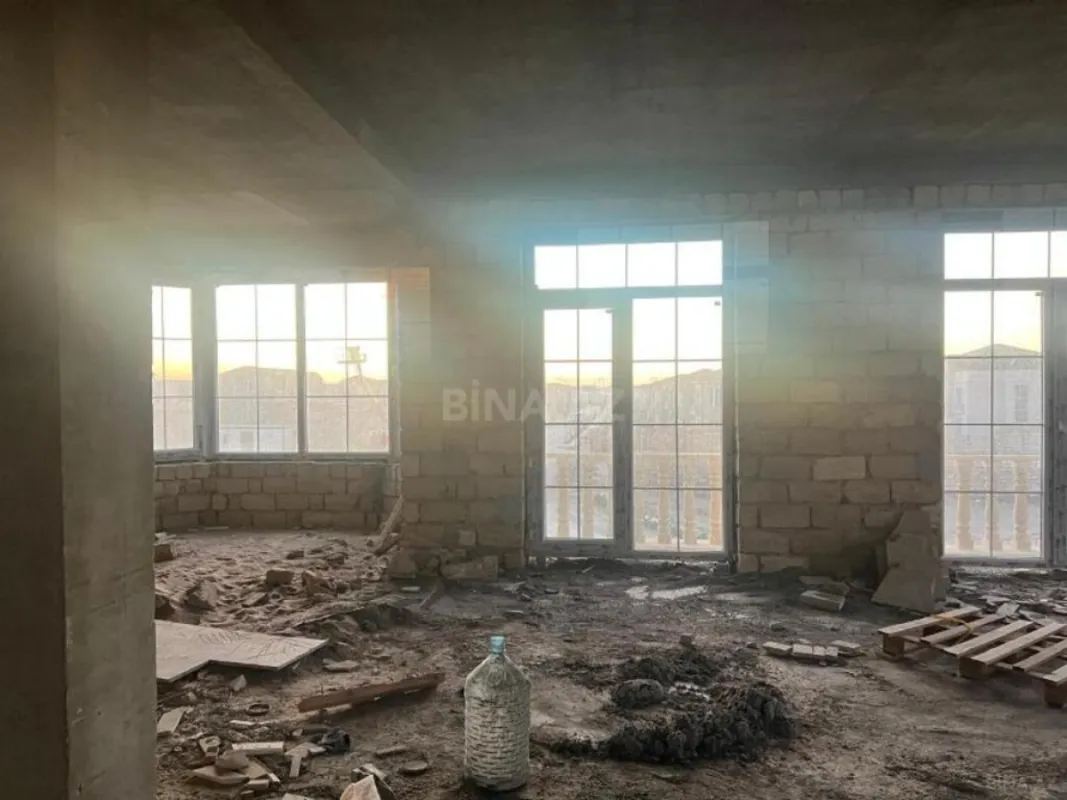 Satılır 6 otaqlı həyət evi 320 m²