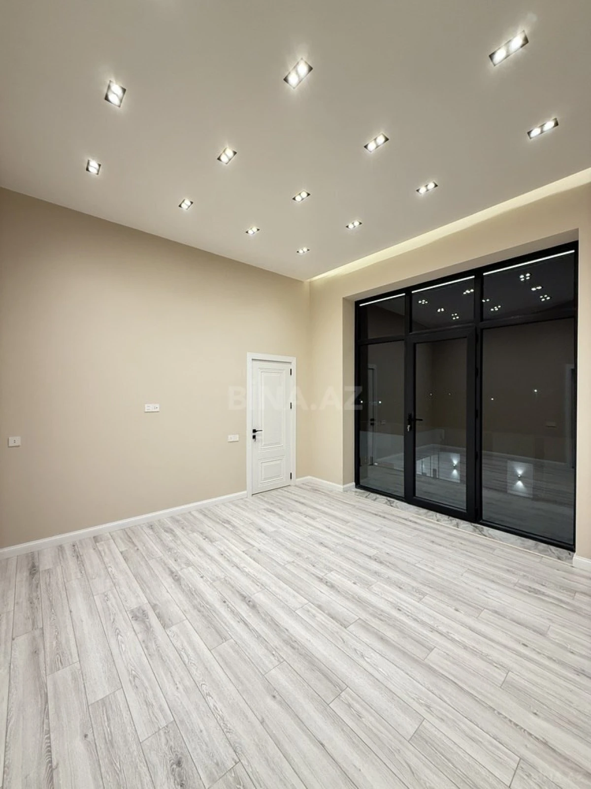 Satılır 4 otaqlı həyət evi 200 m²