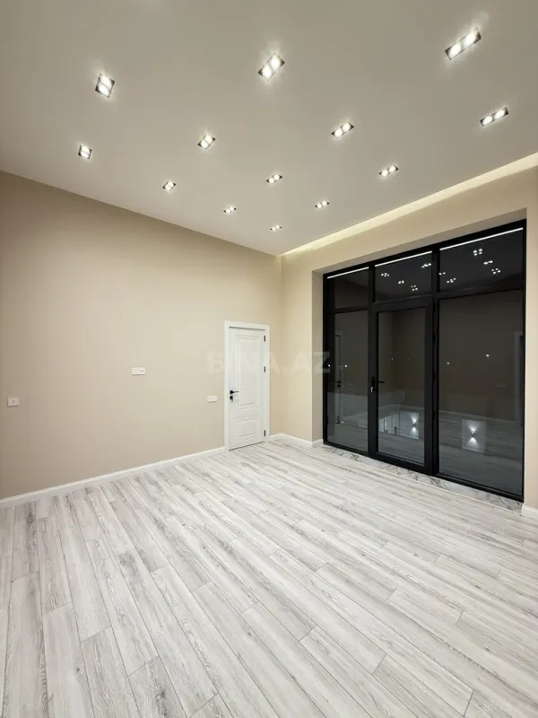 Satılır 4 otaqlı həyət evi 200 m²