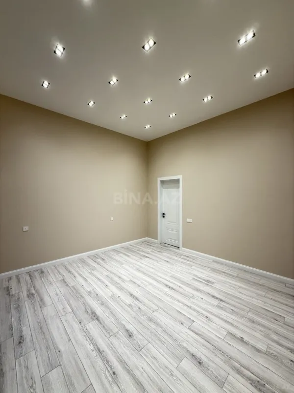 Satılır 4 otaqlı həyət evi 200 m²