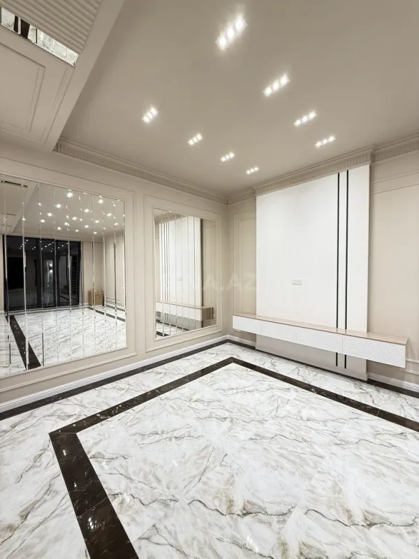 Satılır 4 otaqlı həyət evi 200 m²