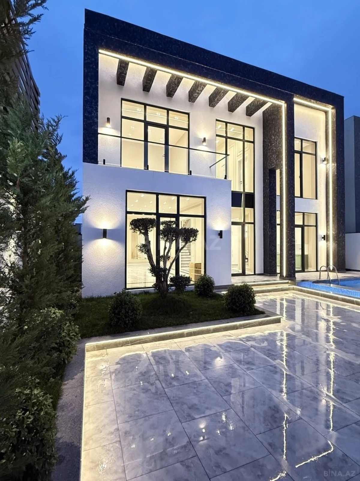 Satılır 4 otaqlı həyət evi 200 m²