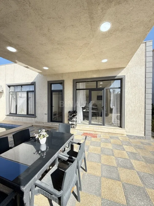 Satılır 4 otaqlı həyət evi 130 m²