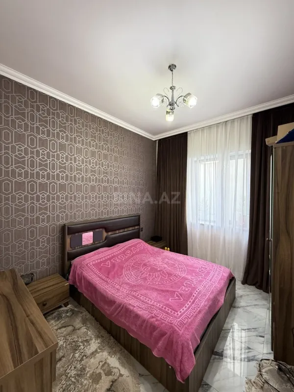Satılır 4 otaqlı həyət evi 130 m²