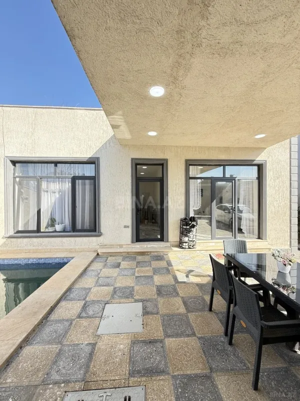 Satılır 4 otaqlı həyət evi 130 m²