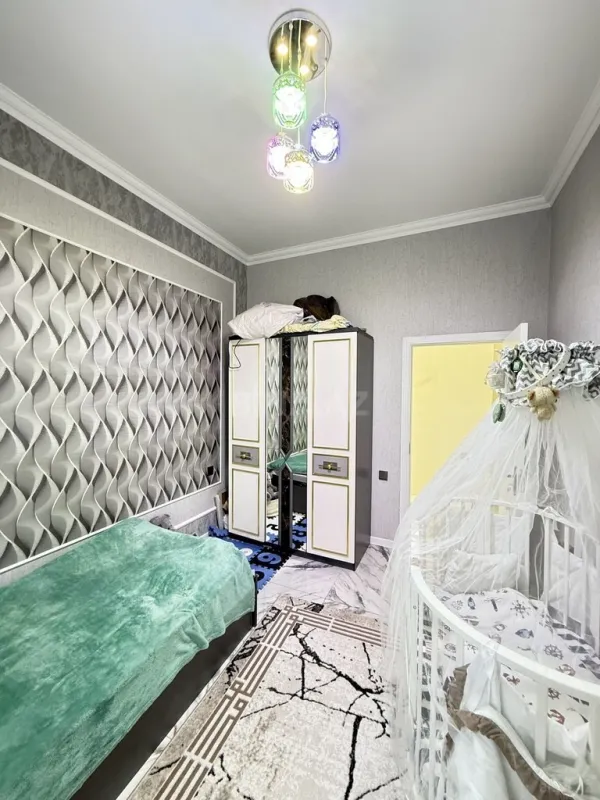 Satılır 4 otaqlı həyət evi 130 m²