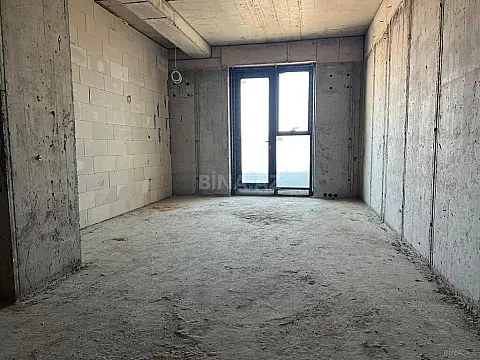 Satılır 3 otaqlı mənzil 109 m²