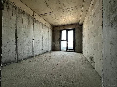 Satılır 3 otaqlı mənzil 109 m²