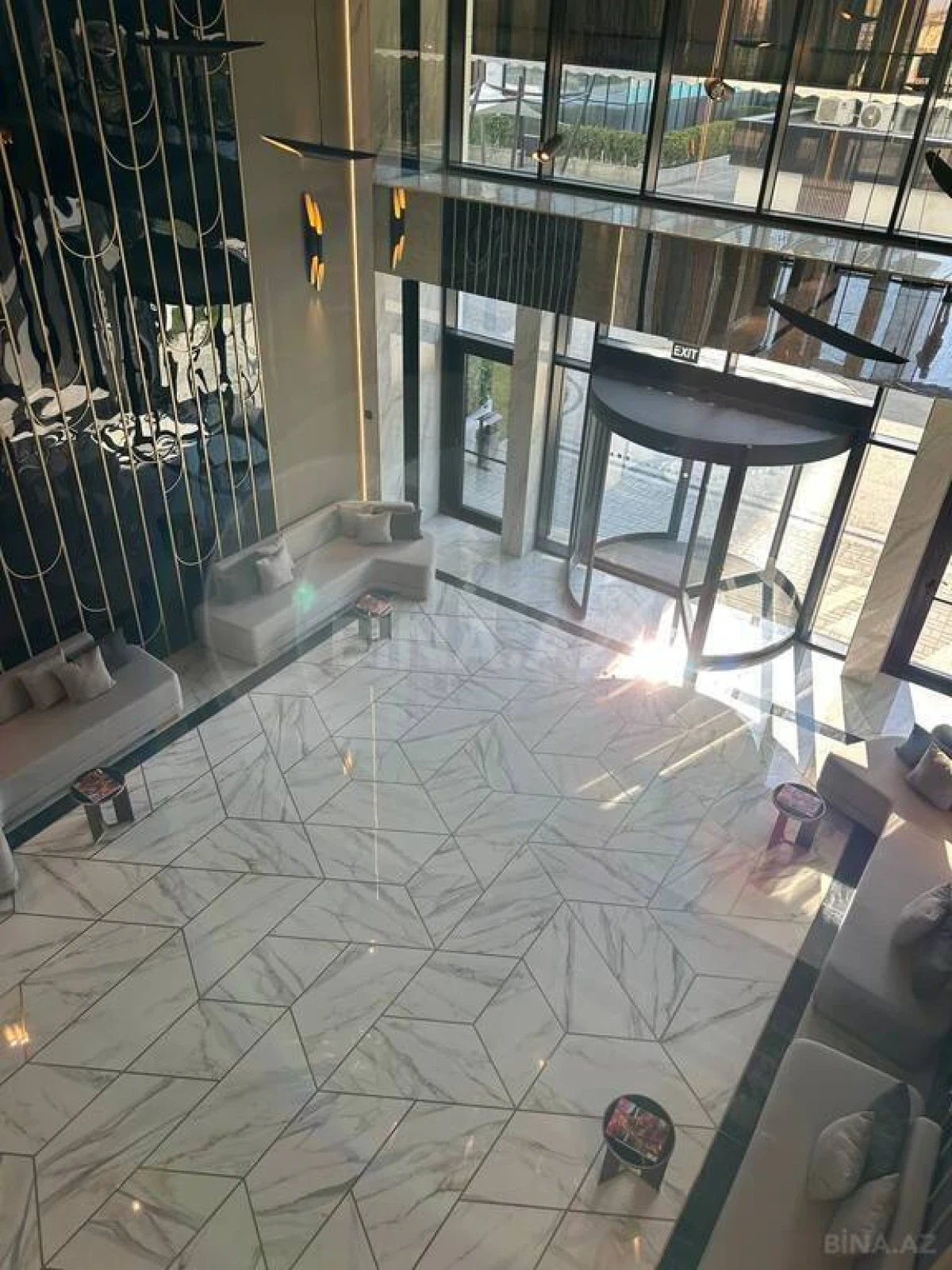 Kirayə verilir 1 otaqlı mənzil 55 m²