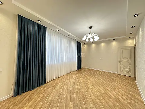 Satılır 4 otaqlı mənzil 140 m² — Bakı, Bakıxanov 4 otaq 140.00 m²