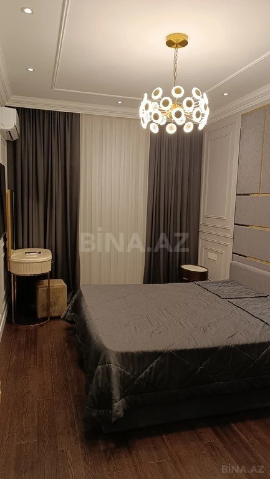 Kirayə verilir 3 otaqlı mənzil 148 m²