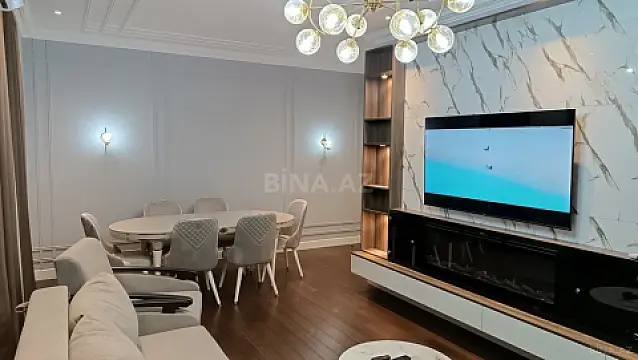 Kirayə verilir 3 otaqlı mənzil 148 m²