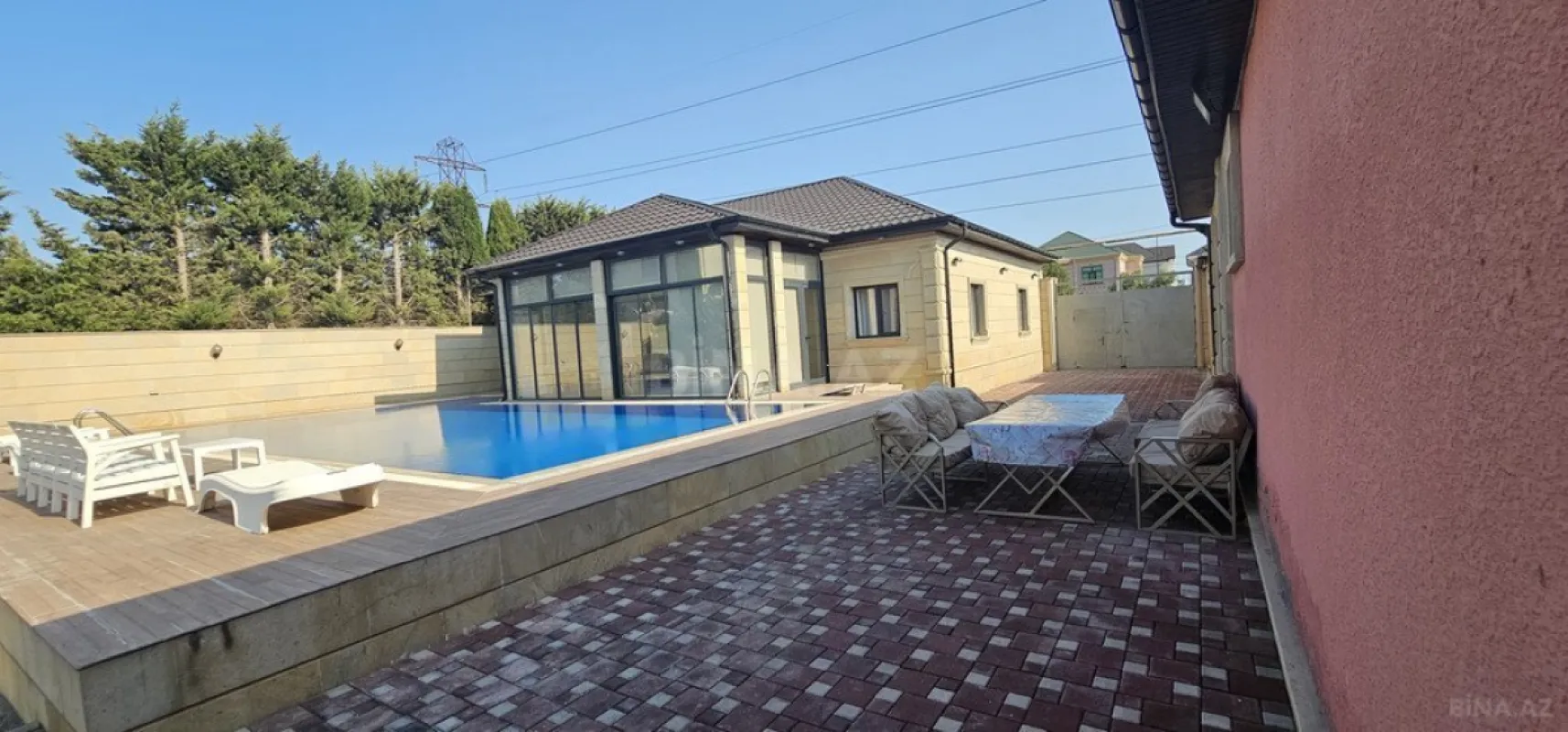 Kirayə verilir 3 otaqlı həyət evi 220 m²