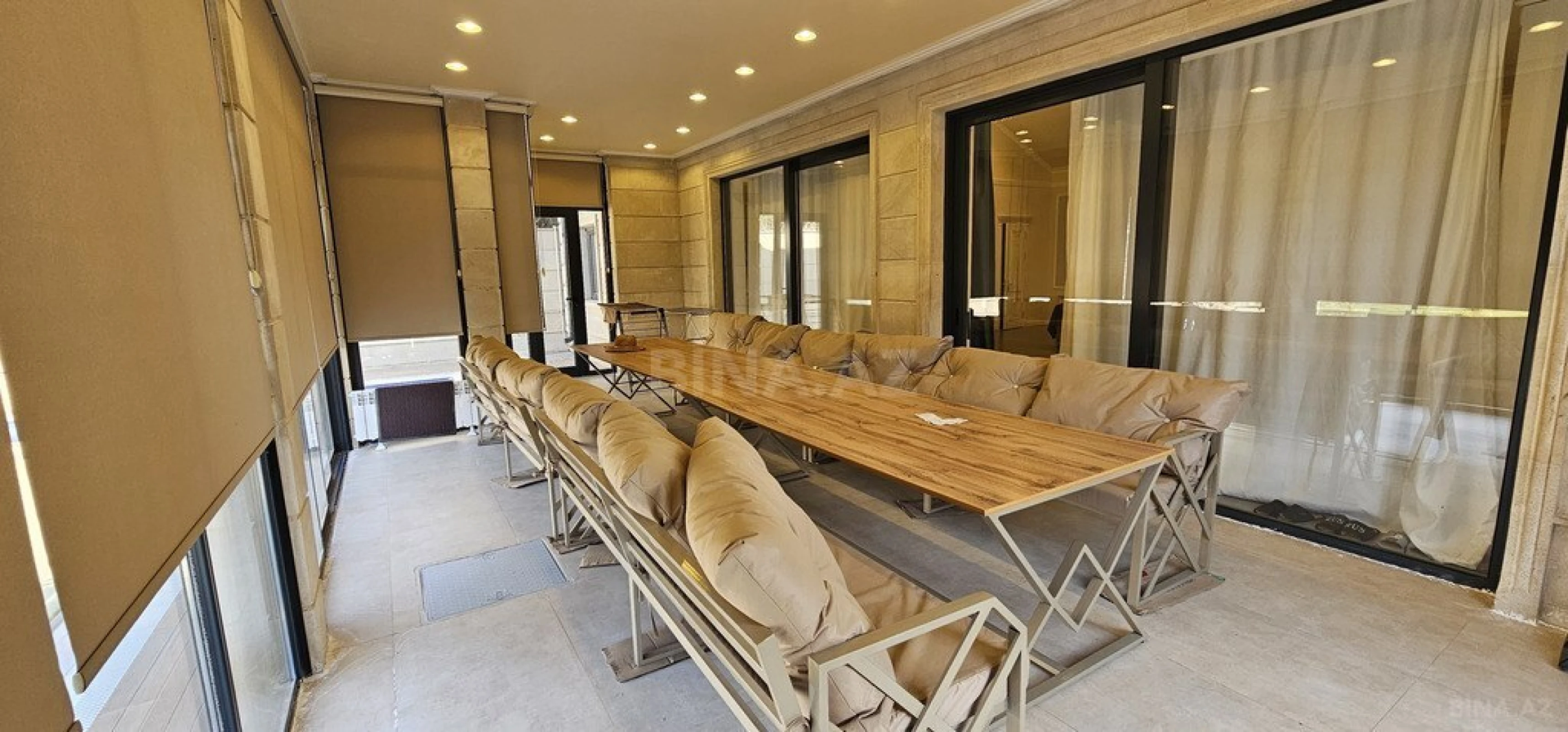 Kirayə verilir 3 otaqlı həyət evi 220 m²