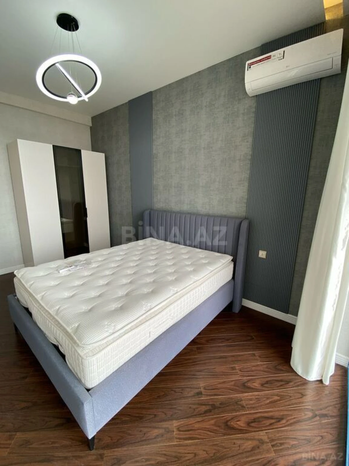Satılır 2 otaqlı mənzil 66.9 m²