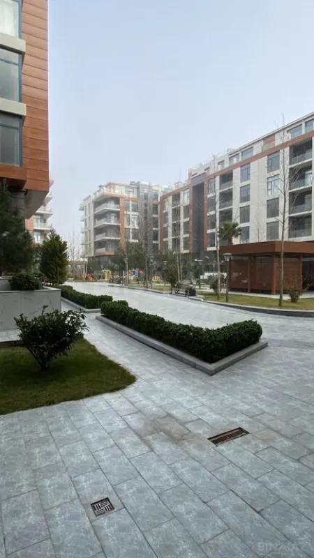 Satılır 2 otaqlı mənzil 66.9 m²