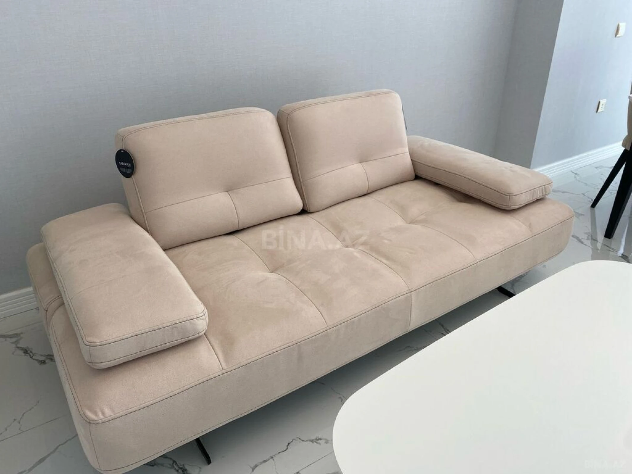 Satılır 2 otaqlı mənzil 66.9 m²