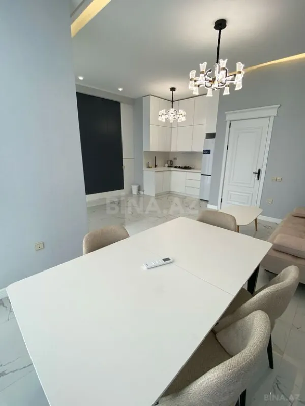 Satılır 2 otaqlı mənzil 66.9 m²