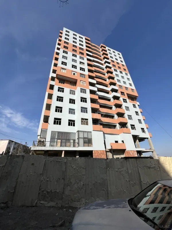 Satılır 3 otaqlı mənzil 117 m²