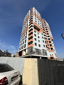 Satılır 3 otaqlı mənzil 117 m² — Bakı, Memar Əcəmi yanı 3 otaq 117.00 m²