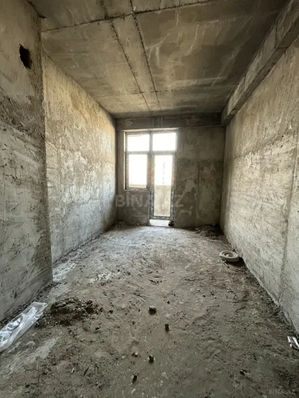 Satılır 3 otaqlı mənzil 117 m²