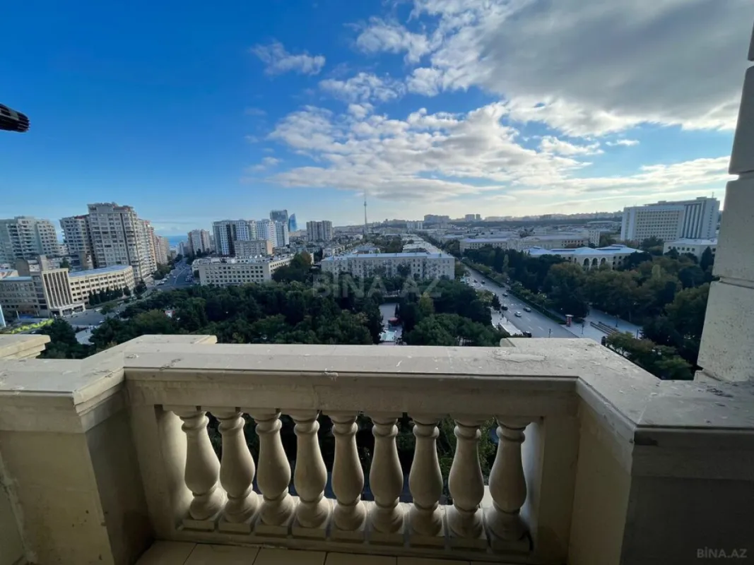 Kirayə verilir 2 otaqlı mənzil 95 m²