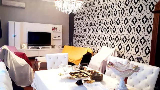 Satılır 6 otaqlı həyət evi 800 m²