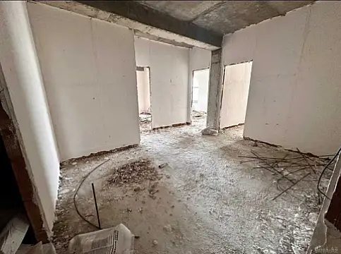 Satılır 3 otaqlı mənzil 109.7 m²