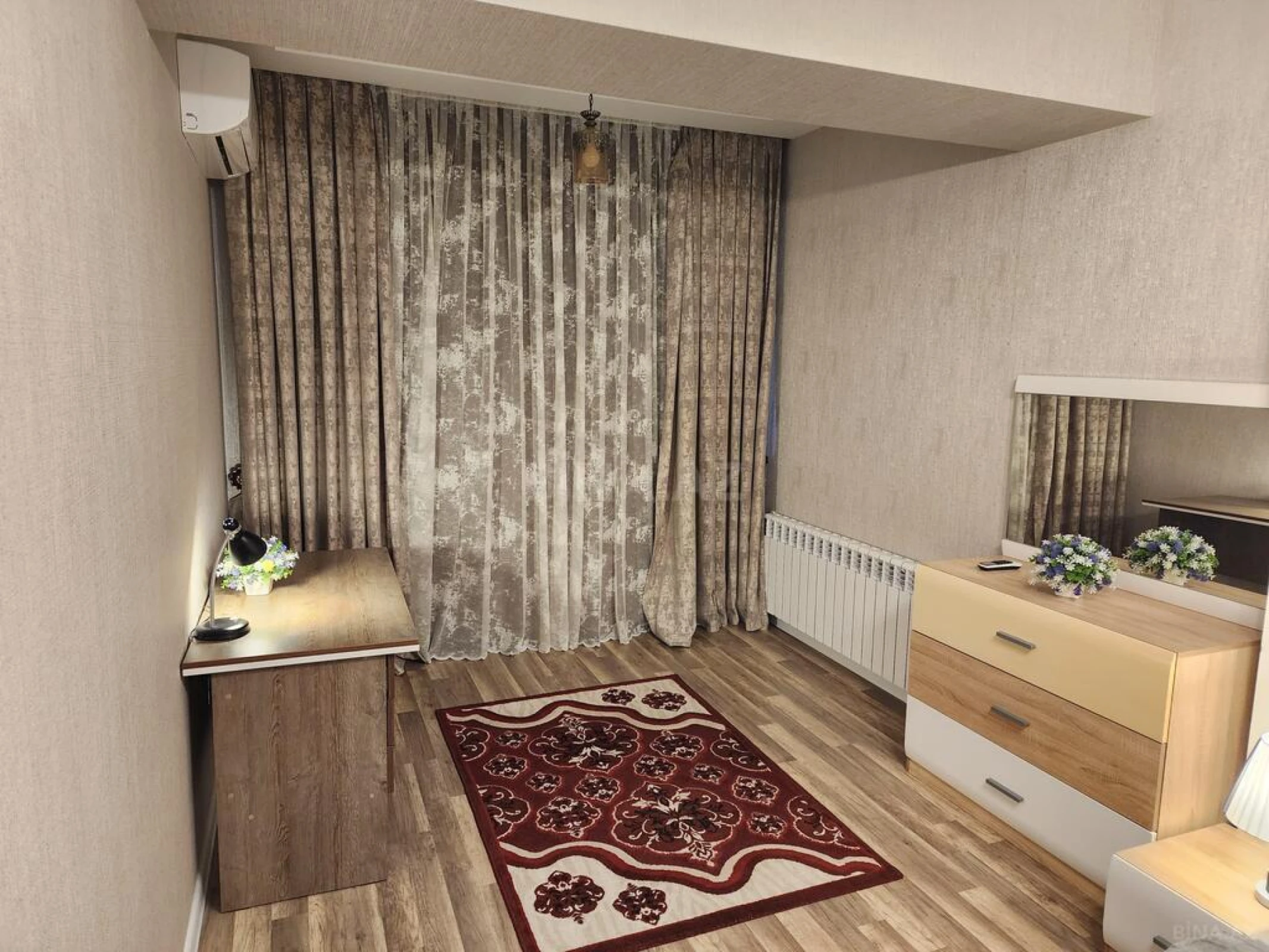Satılır 3 otaqlı mənzil 119 m²