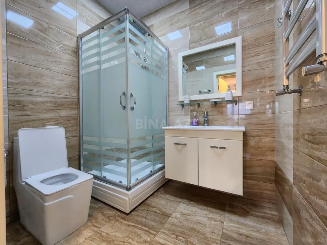 Satılır 3 otaqlı mənzil 119 m²