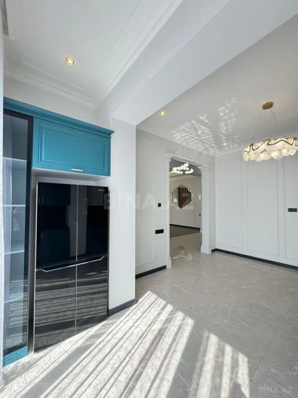 Satılır 4 otaqlı həyət evi 220 m²