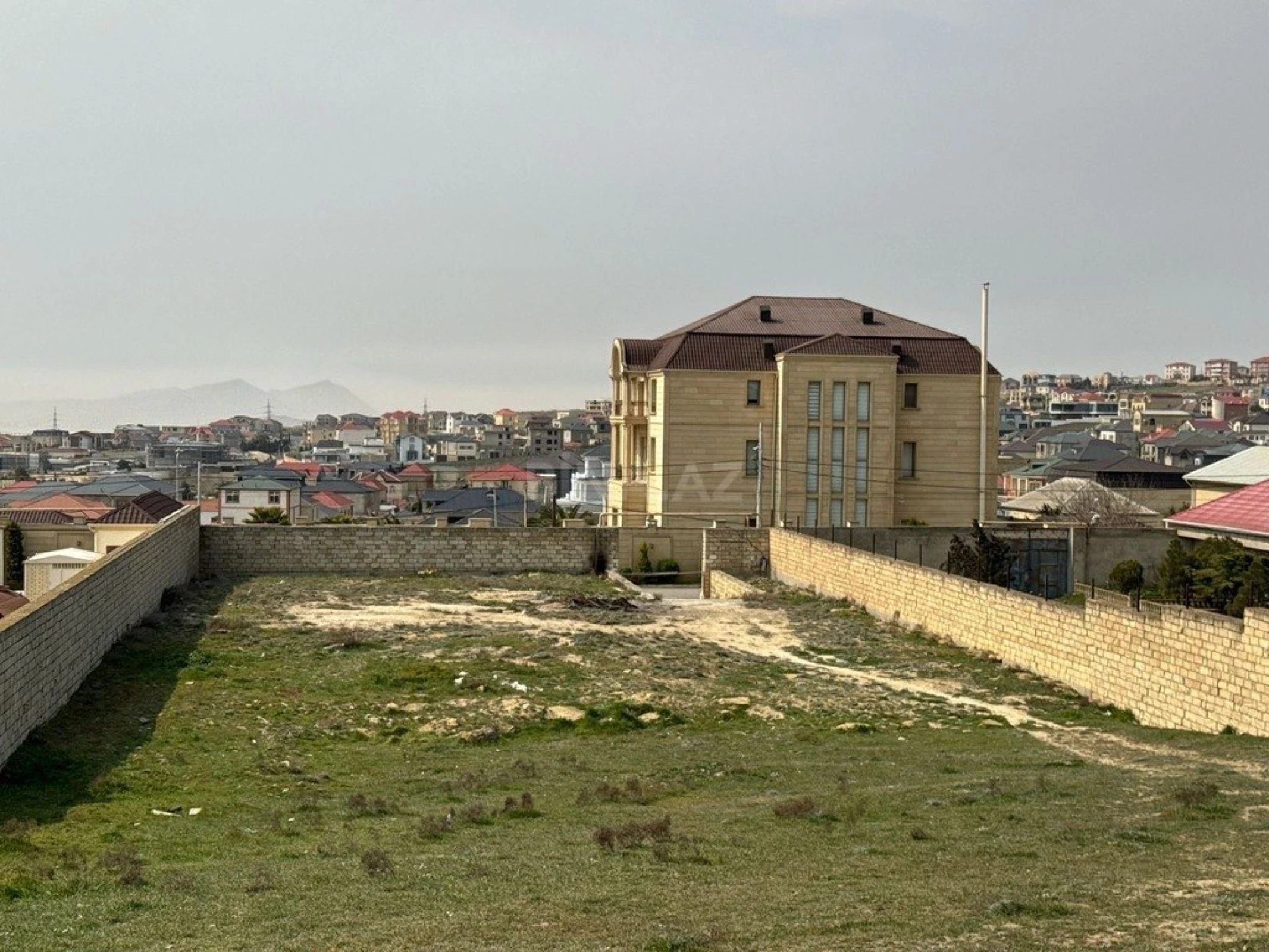 Satılır torpaq sahəsi 24 m²