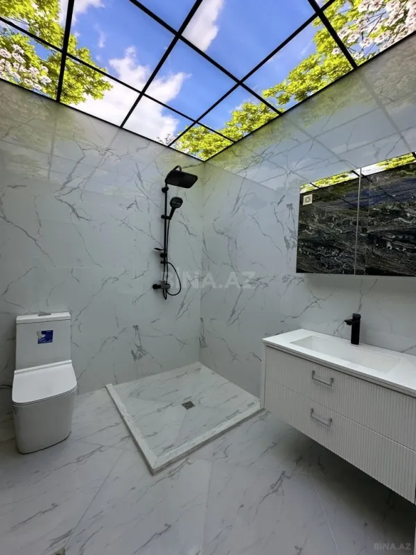 Satılır 4 otaqlı mənzil 155 m²