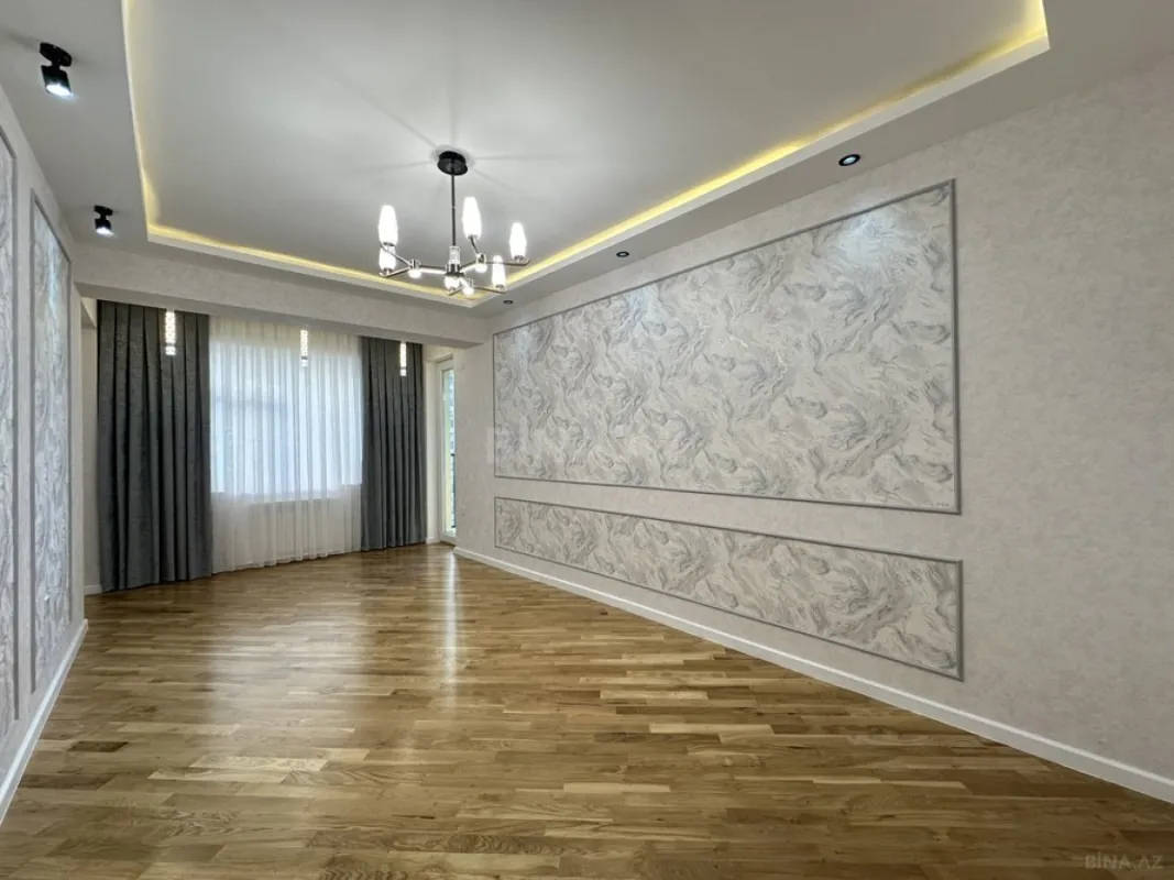 Satılır 4 otaqlı mənzil 155 m²