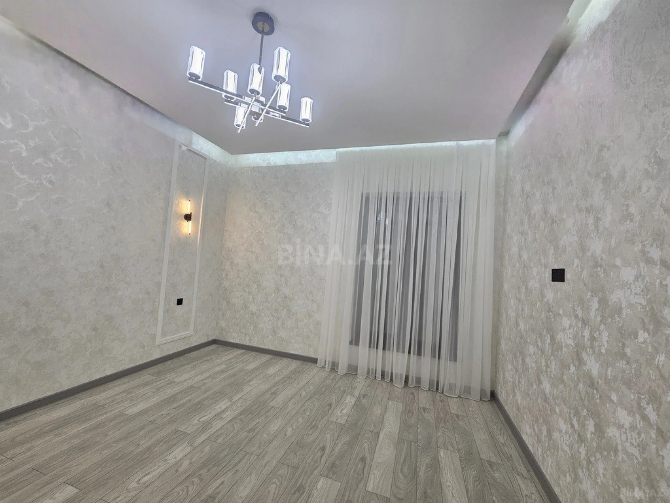 Satılır 4 otaqlı həyət evi 160 m²