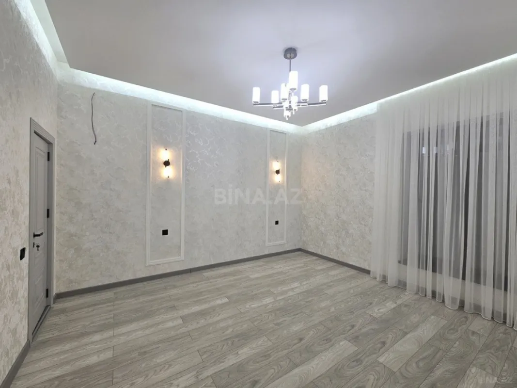 Satılır 4 otaqlı həyət evi 160 m²