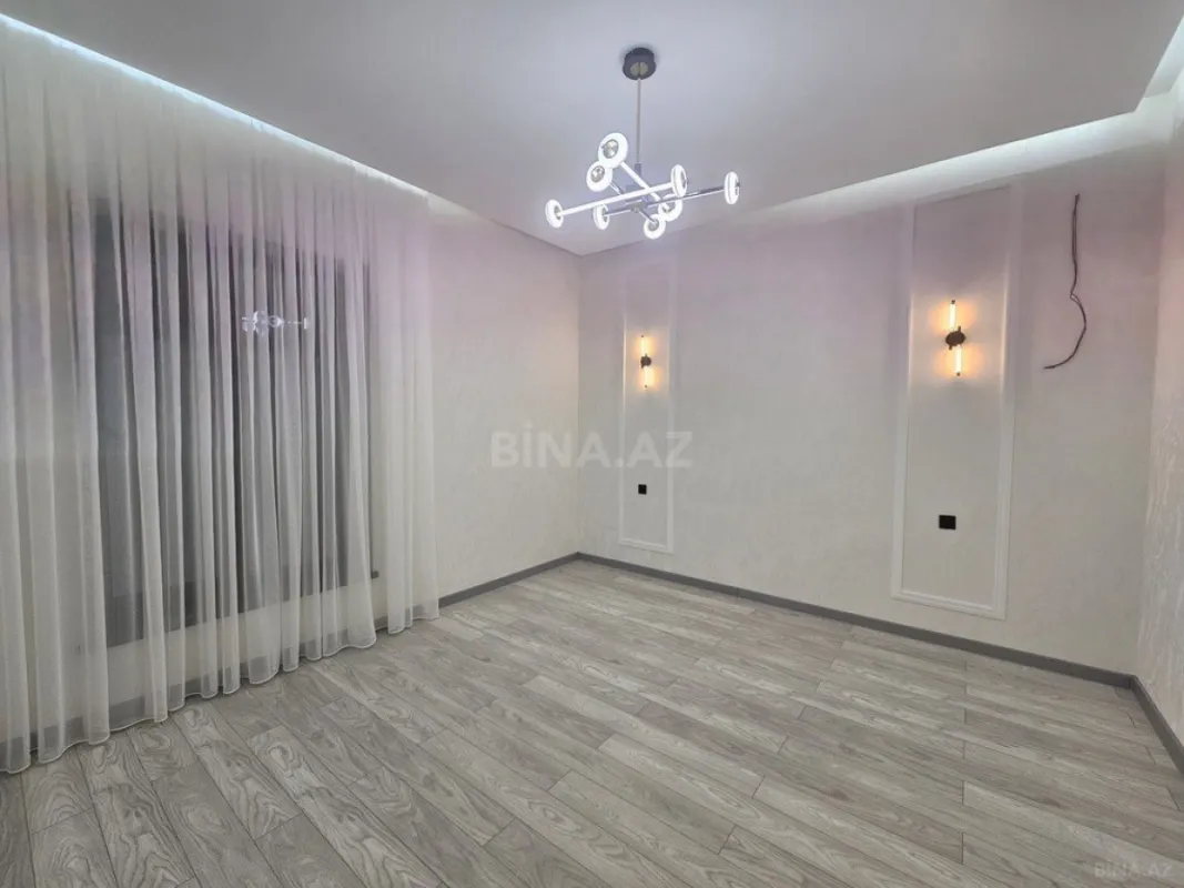 Satılır 4 otaqlı həyət evi 160 m²