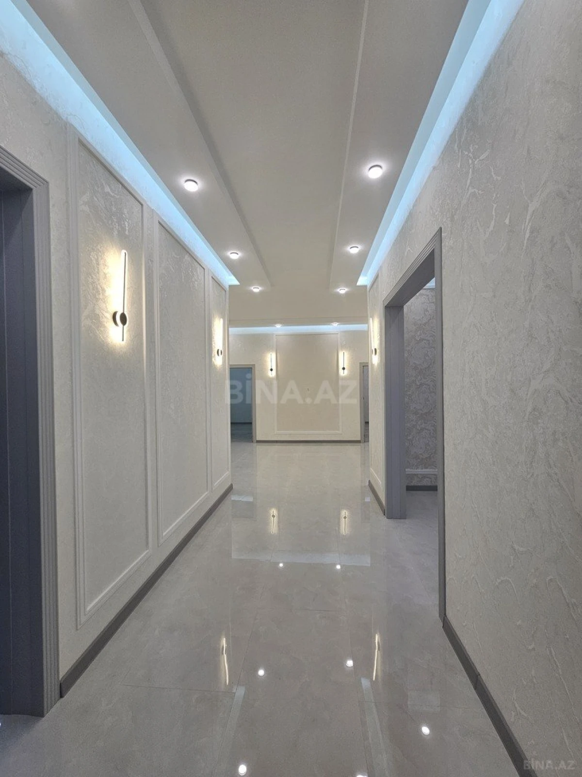 Satılır 4 otaqlı həyət evi 160 m²