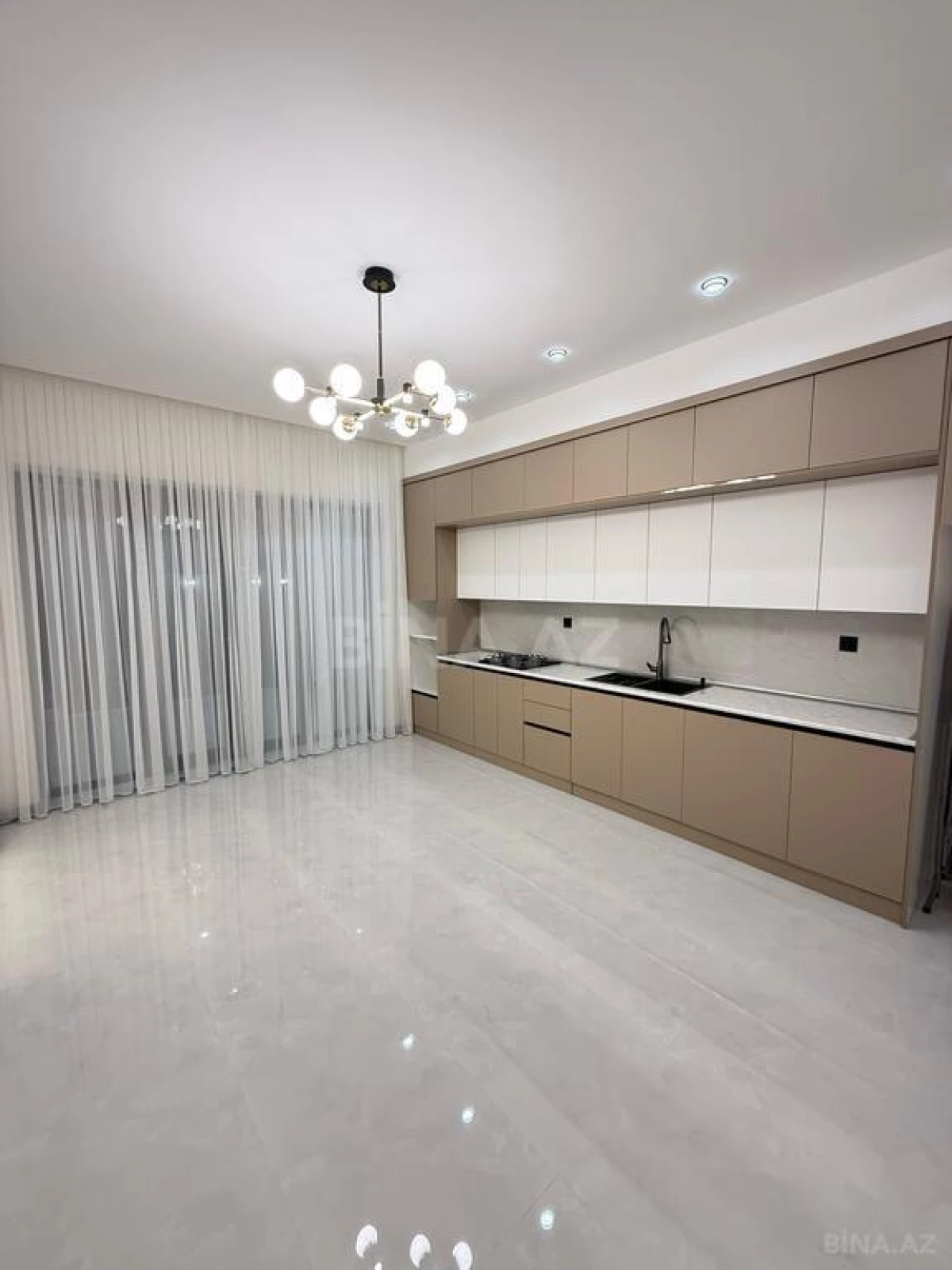 Satılır 4 otaqlı həyət evi 160 m²